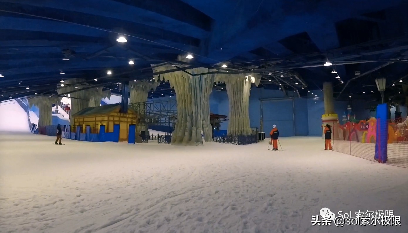 融创雪世界广州能滑多久,融创雪世界广州攻略视频