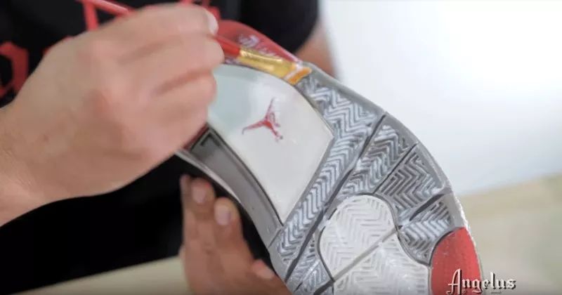 球鞋表面脏了怎么清理,球鞋脏了怎么修复