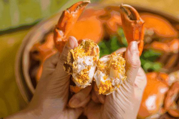 吃完大闸蟹呼吸困难,吃完大闸蟹下腹难受