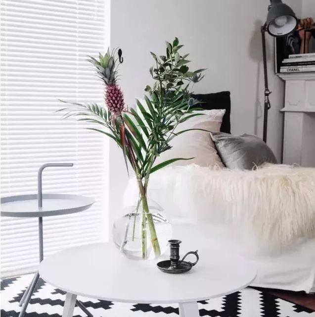 多种花材该如何插花,插花必备的几种花