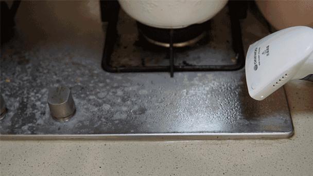 20秒熨烫好一件衣服,10秒烫翘持久定型