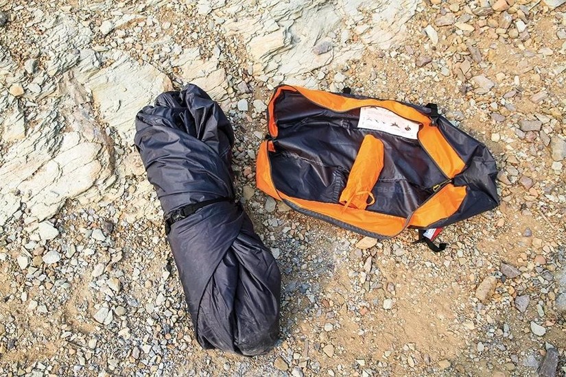 camel骆驼女款三合一冲锋衣珊瑚红,camel骆驼冲锋衣全天候锁暖