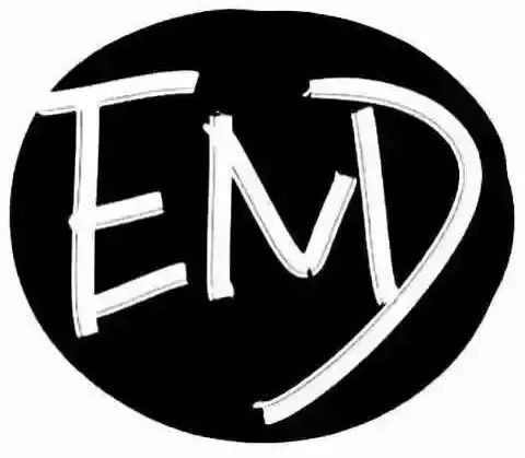 此片堪称，绿茶婊劈腿N男的大型修罗场