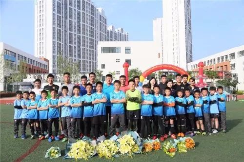 为山东教育点赞,为莱山教育点赞