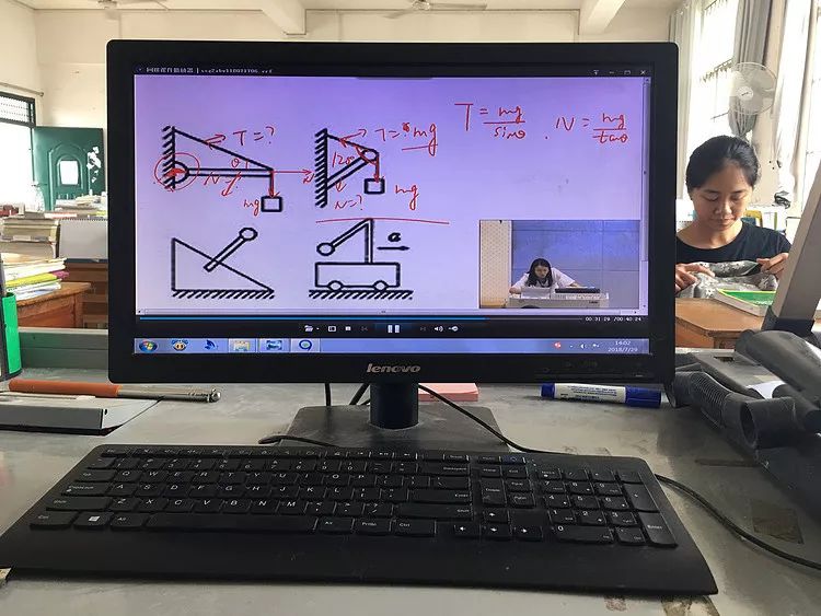 刷手机的屏幕,手机刷了屏幕