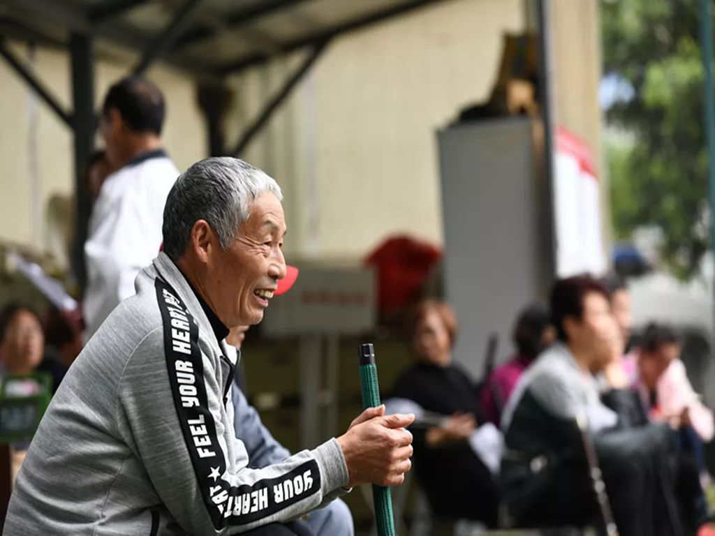 没看错，这场比赛选手平均年龄超70！