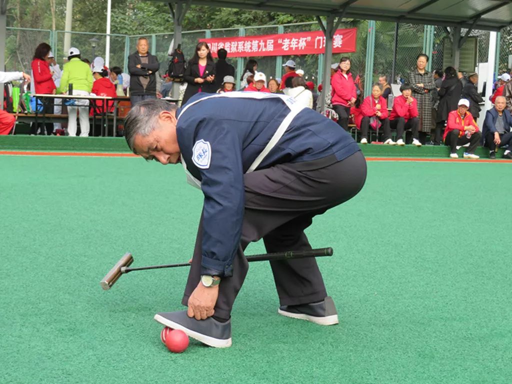 没看错，这场比赛选手平均年龄超70！