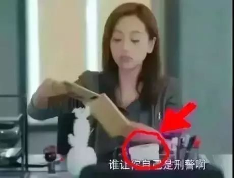 爱笑的眼睛藏不住,日本蛇毒眼膜哪款去眼袋和细纹好