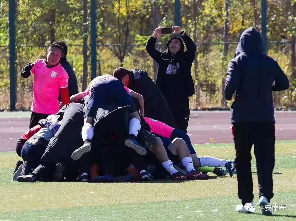 压轴大战，究竟花落谁家？「炫彩警营」