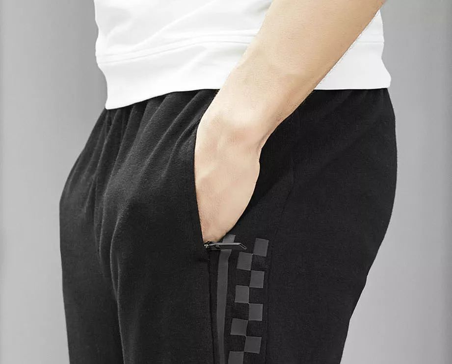 爱健身的秘密!他们都喜欢穿这个……