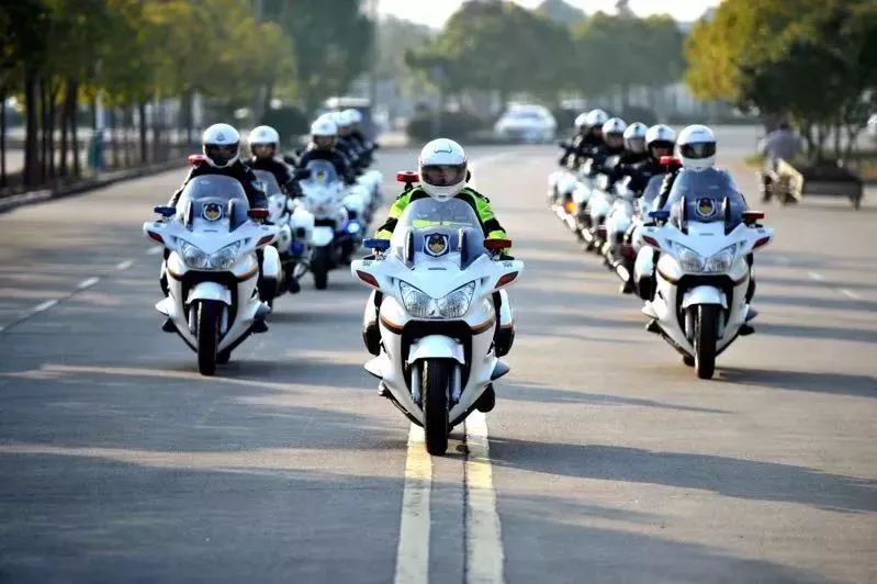 今天上海南北高架限行时间,上海高架限行时间段闯入怎么处罚