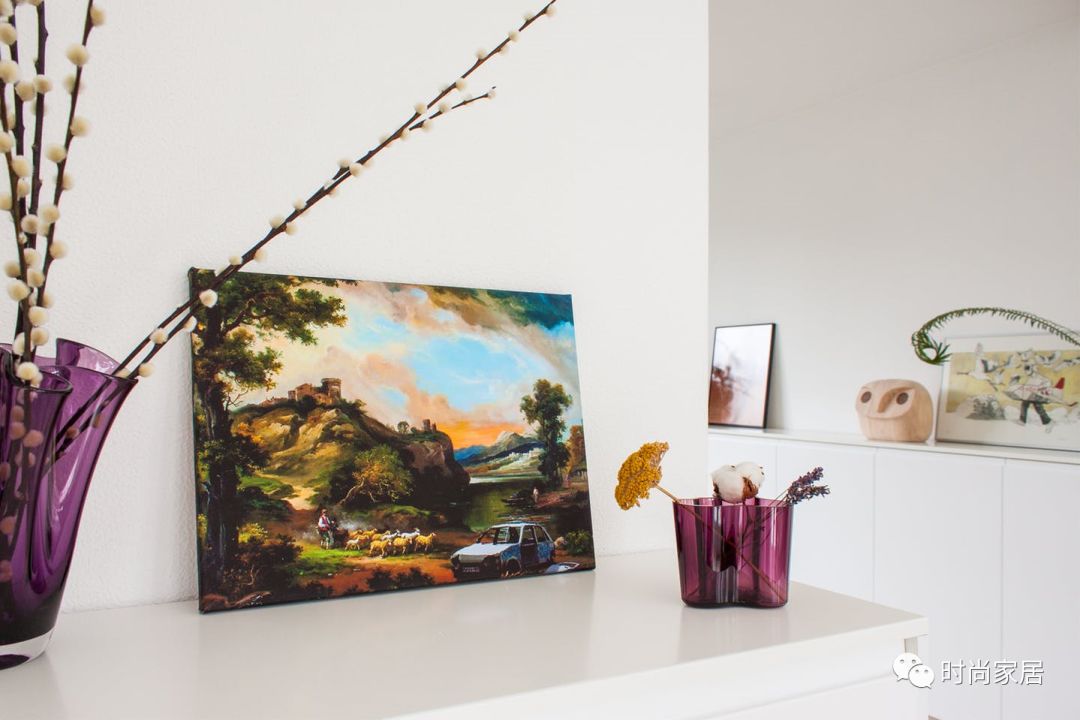 建筑师小哥和家居女编辑的小户型对决，你站谁家？