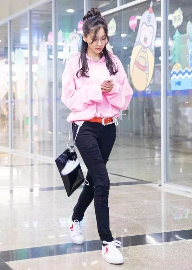 十二星座谁最能吸引狮子座男生,十二星座对哪种男生最吸引