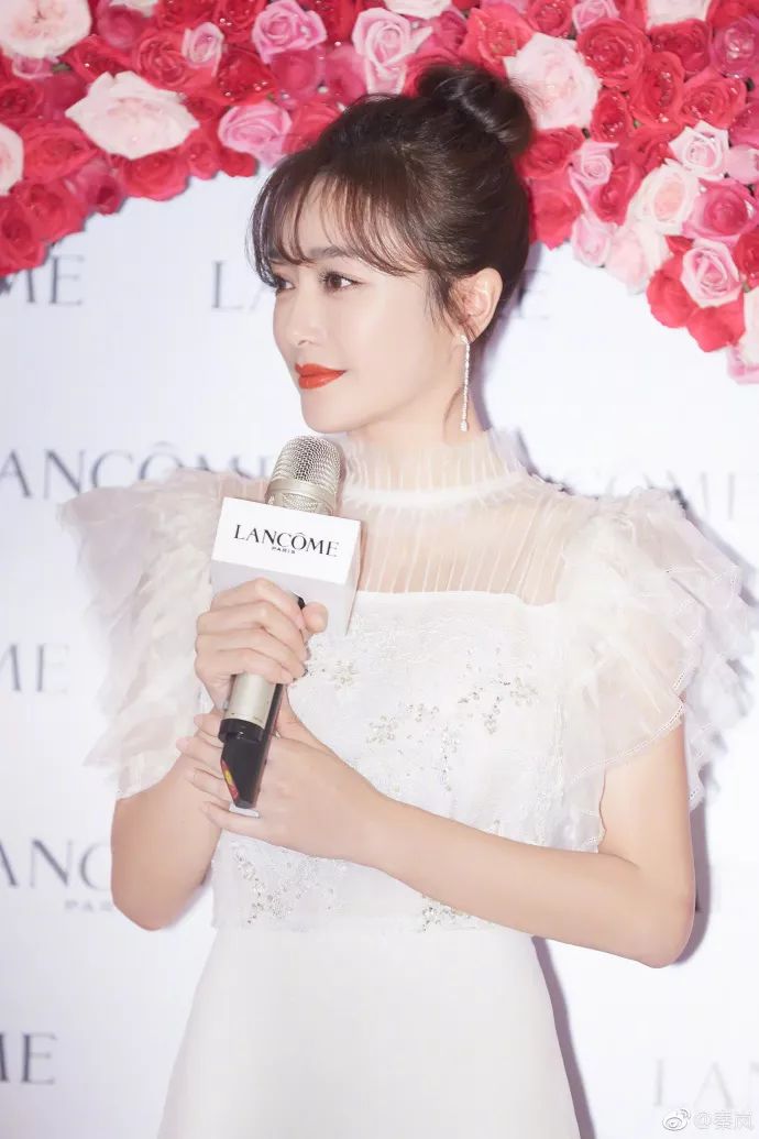 兰蔻明星大红瓶,兰蔻彩妆明星同款产品有哪些