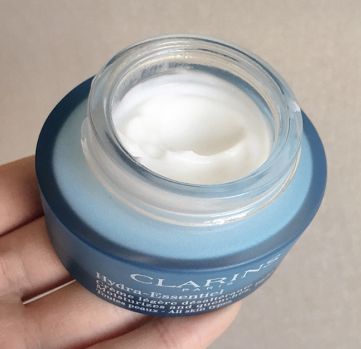 00后用什么面霜,00后都开始护肤了你还在喝奶茶