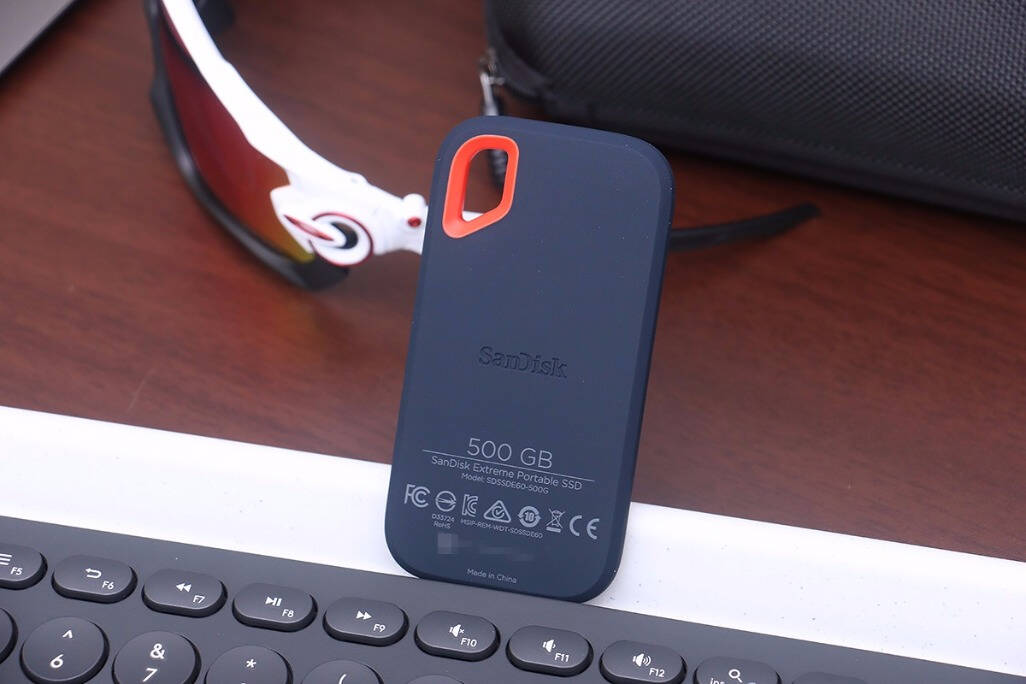 闪迪加强版240固态硬盘怎么样,闪迪500g移动固态