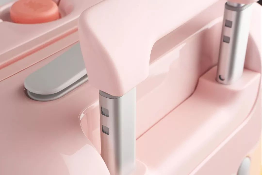 人生的第一趟旅行,人生的第一次旅行