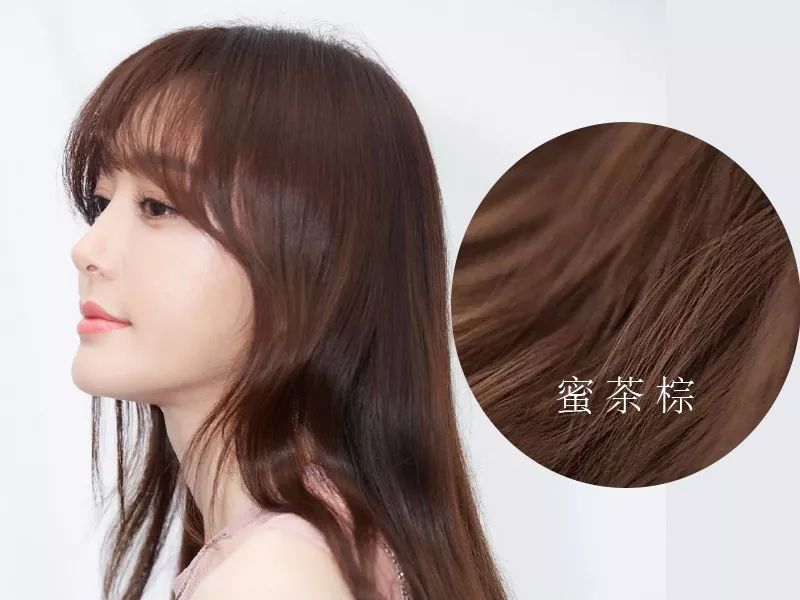 今冬流行发色短发黑茶色,今冬17-18岁流行发色