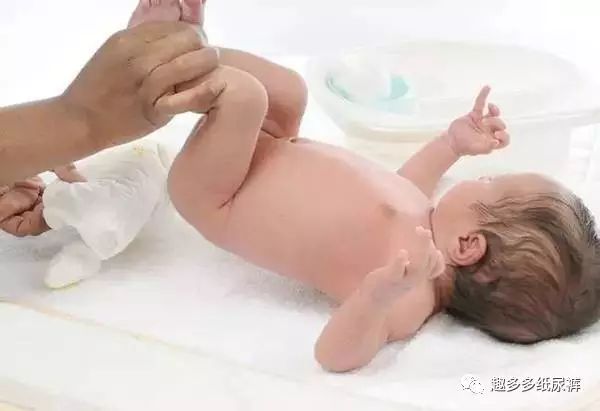 七个关于纸尿裤的必备小知识,纸尿裤原来还能这么用长见识了