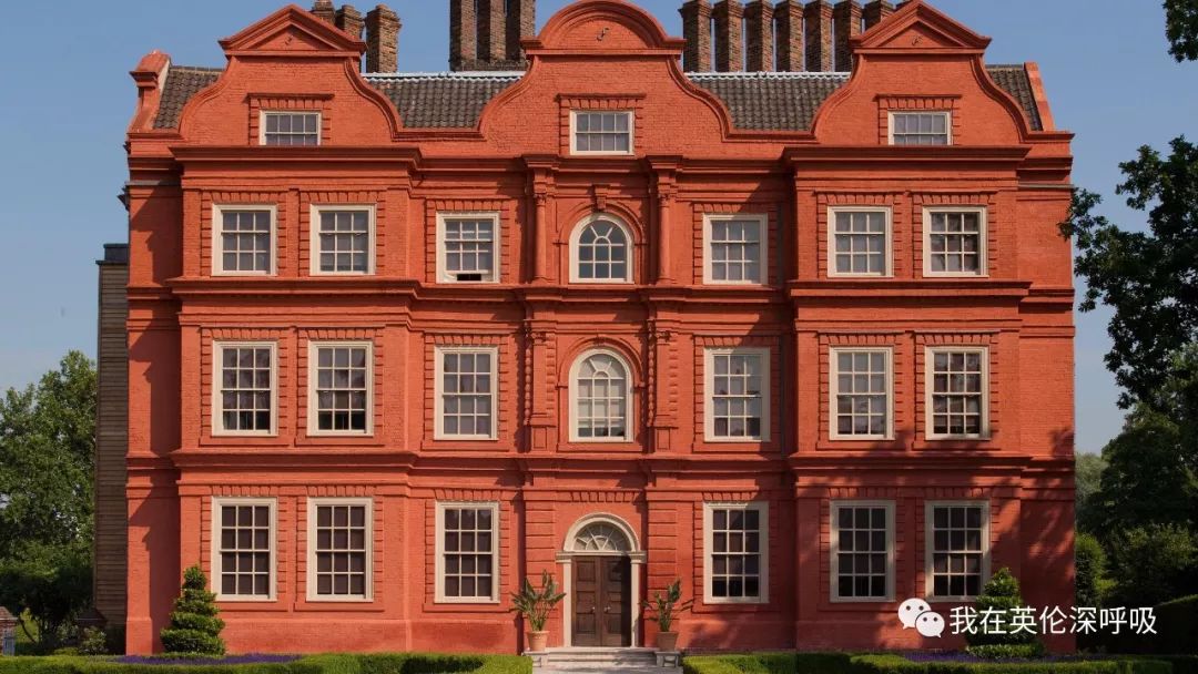 「皇室追踪」女王办公的白金汉宫，周末度假的温莎城堡，威廉凯特，哈利梅根居住的肯辛顿宫，不只可以在门口照个像，其实也可以进去转转