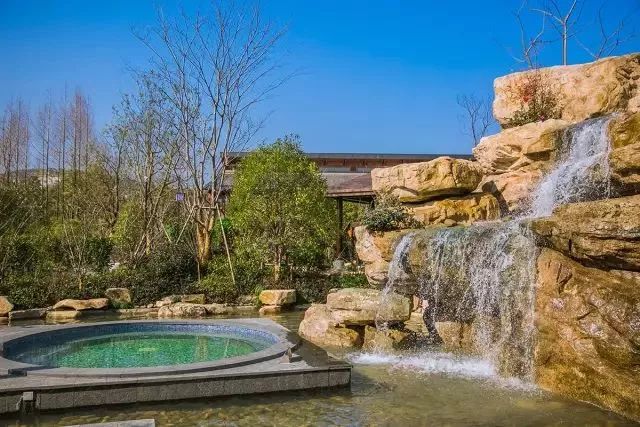 杭州泡温泉的好地方有哪些,杭州最值得去的温泉推荐