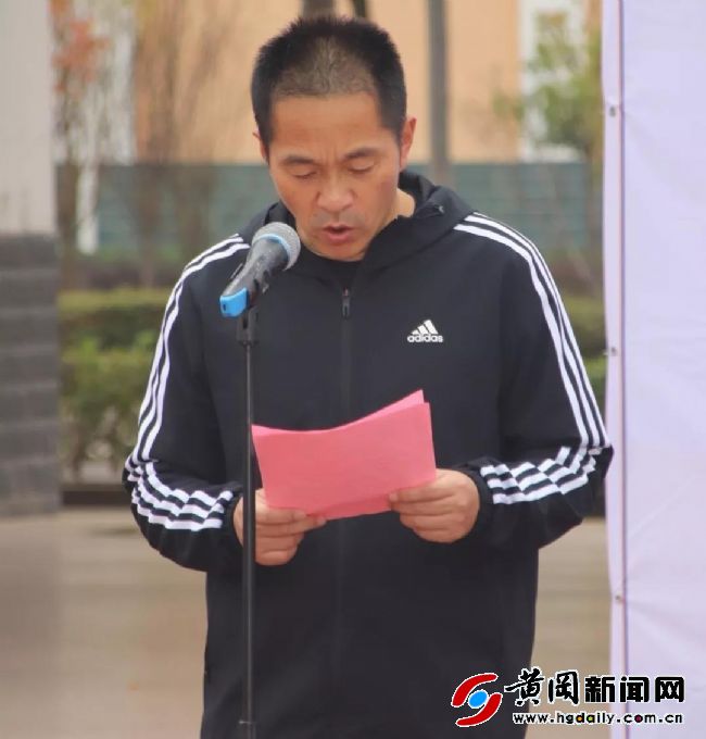 湖北青少年足球联赛黄冈,足球下基层