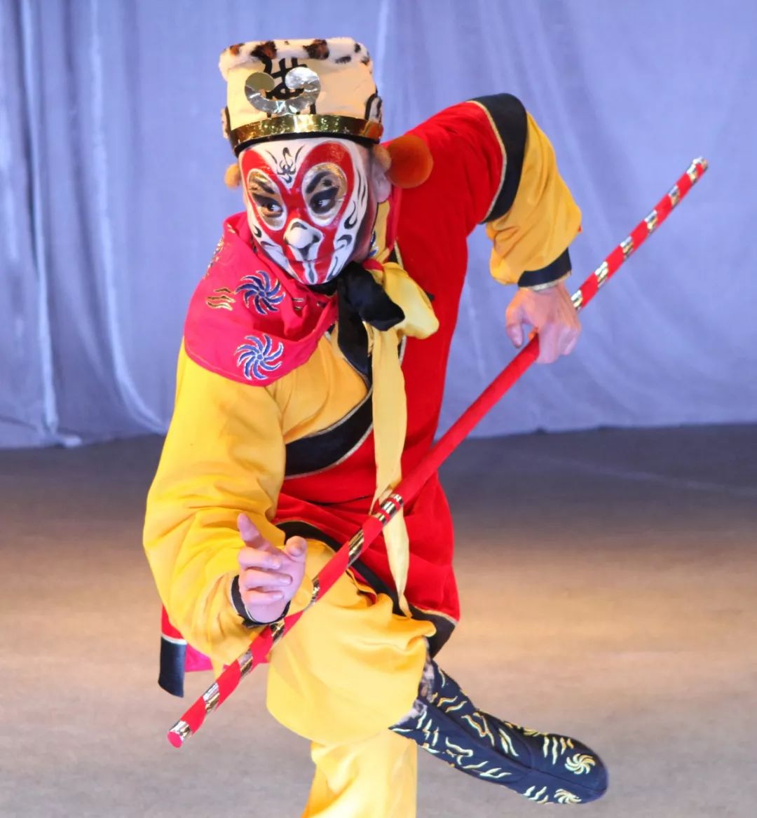 印迹｜他在胡同里坚守四十一年，只为京剧“风雷”不息