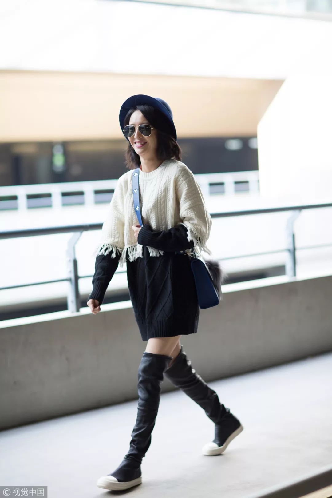 针织裙有静电粘腿妙招,哪种半身裙显腿长