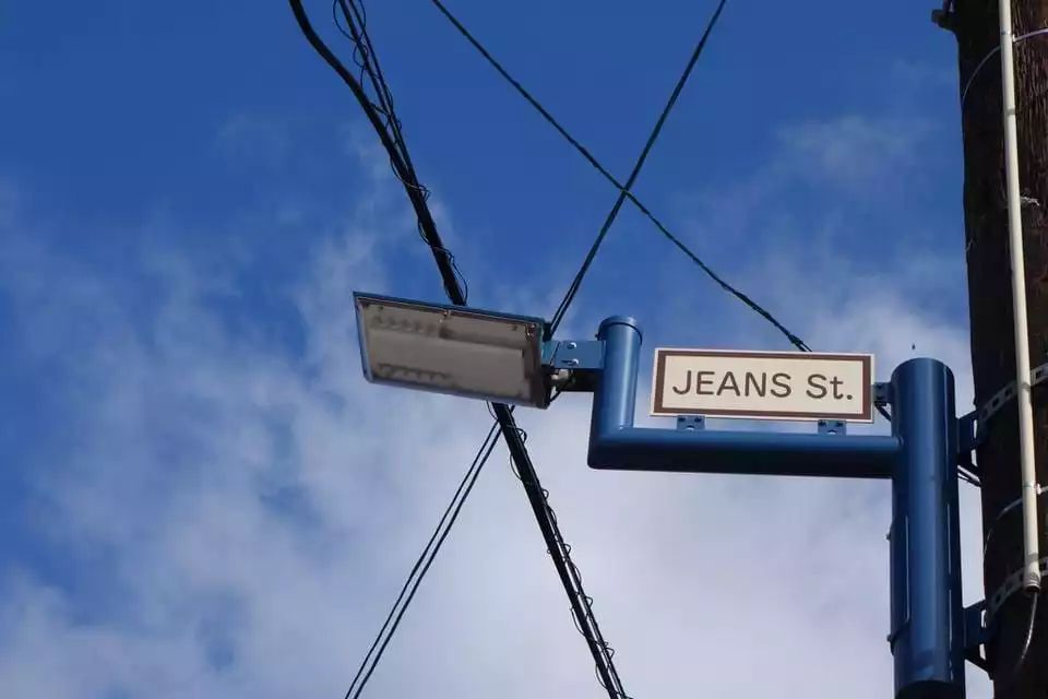 除了VansJapan，偏爱“日本制”的Vans还在默默推进着一个老司机系列