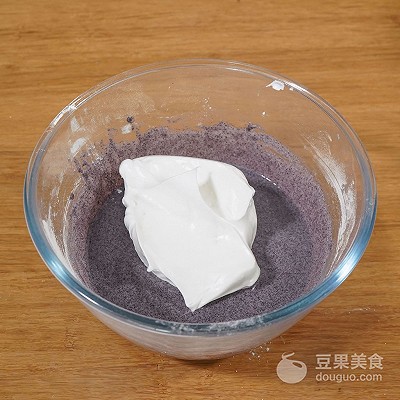 不用发酵的黑米糕做法,不需要打发的黑米糕