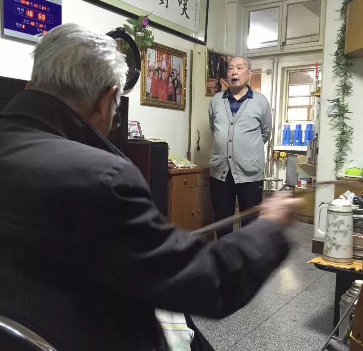 以戏会友!银川86岁爷爷每天玩直播圈粉无数!