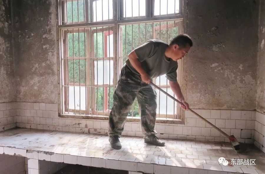 昔日的战友许三多,许三多军旅纪录片