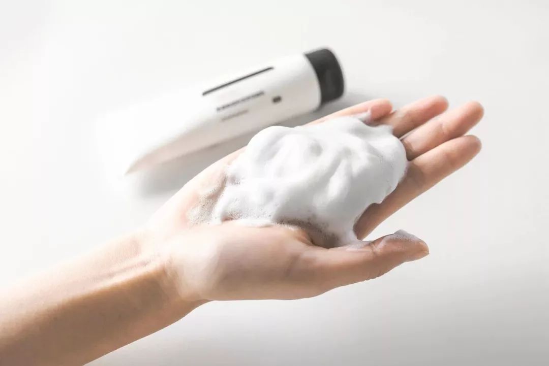 张韶涵推荐国货之光,张韶涵推荐的懒人用的精华