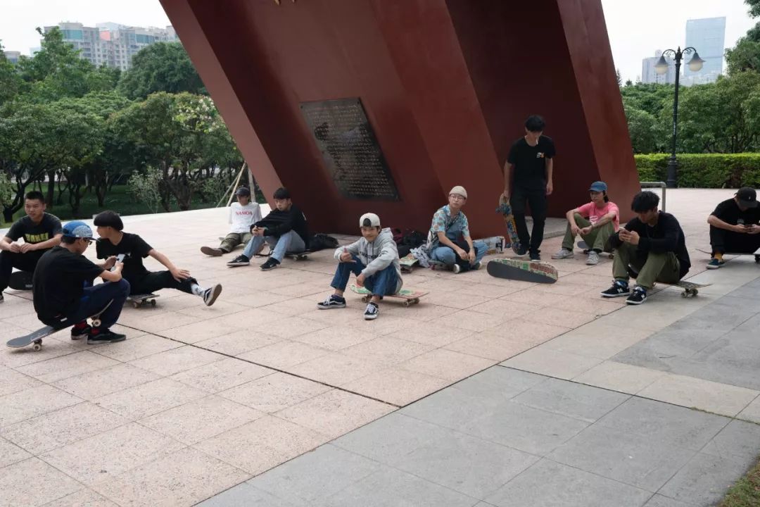 沸点滑板梦想季4.0再度起航-首日活动滑手遭遇保安连环驱赶！