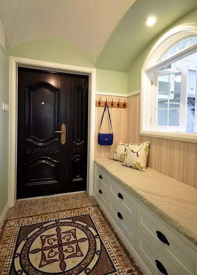 小户型榻榻米定做价格多少,小户型榻榻米做多大合适