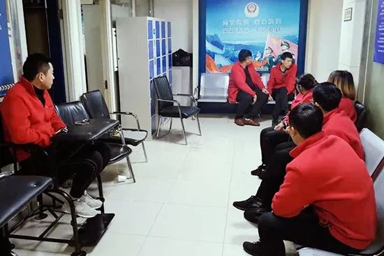 卖假药骗老人被警方抓,卖假药骗老人有人管吗