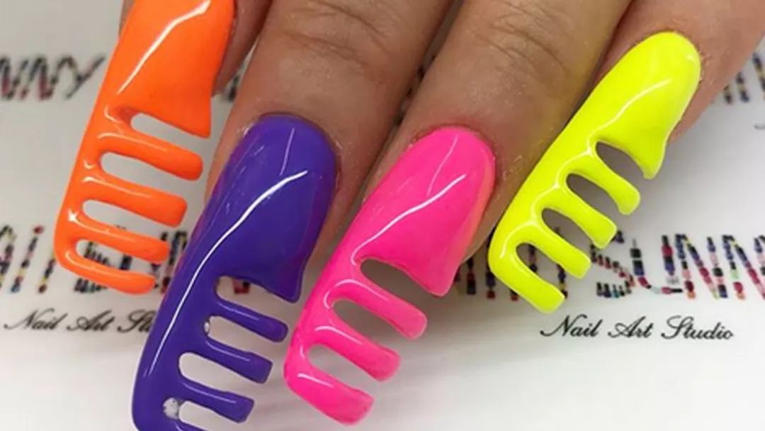 有毒or博眼球｜Ins上最大的美甲账号，脑洞大得没边了