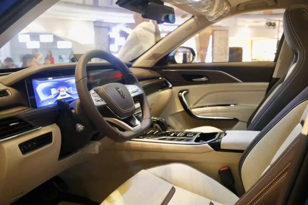 回头率非常高的车,在街上回头率超高的中型摩托