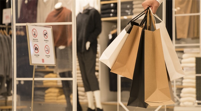 100元假冒奢侈品,曝光假奢侈品