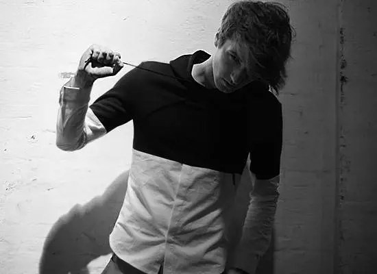 万物皆可supreme蘑菇头跳舞,土到极致就是潮万物皆可supreme