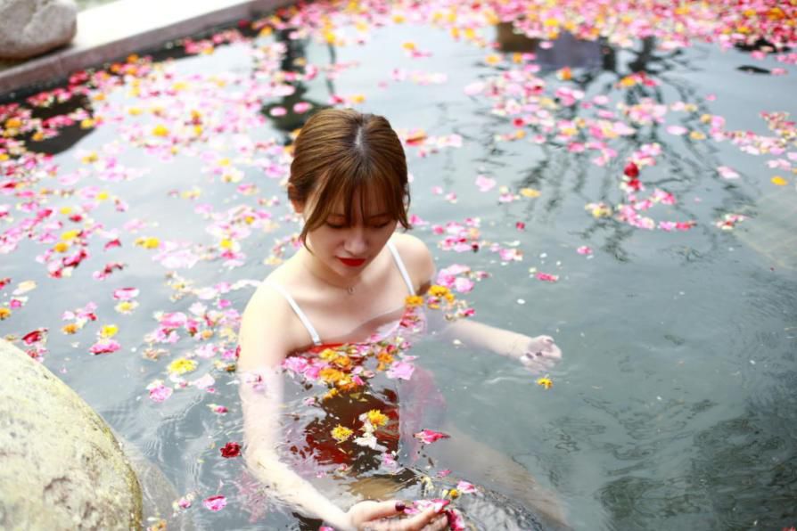 园林式温泉,恒大温泉泡温泉价格