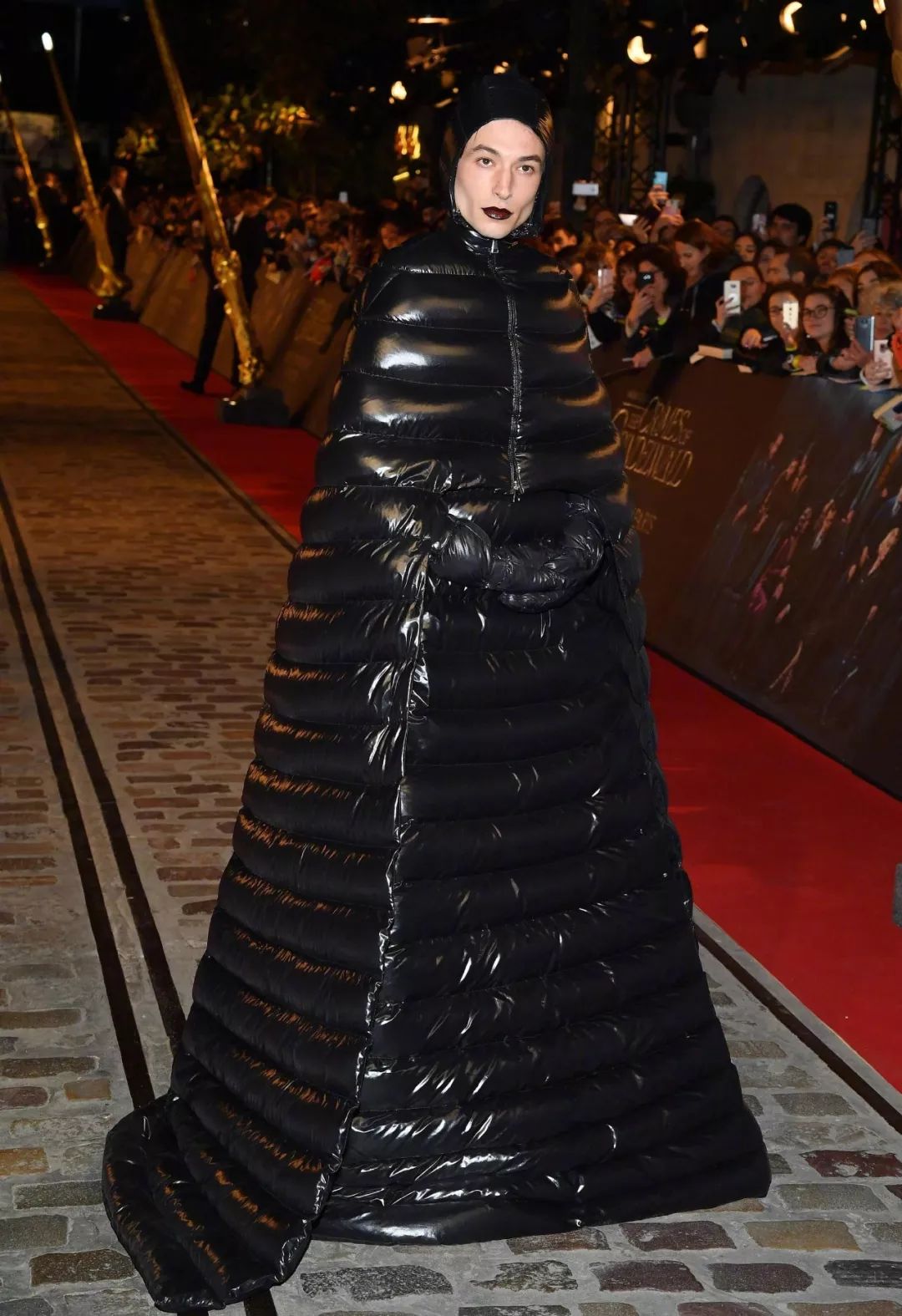 ugg绒绒包,ugg出过透明雪地靴吗