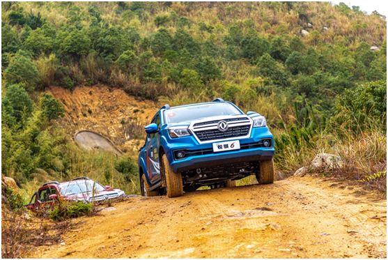 郑州日产锐骐6汽车测评,锐骐6皮卡房车试驾视频