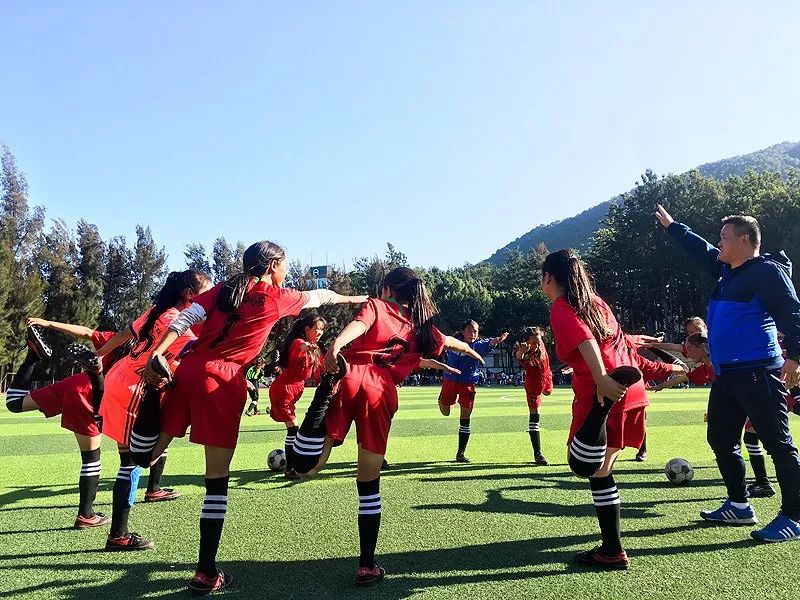 看到未来中国足球的希望,希望中国的足球未来一片光明