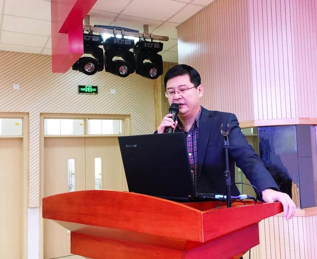 “陕西省第二届中小学生书法大赛获奖作品校园巡展”暨“陕西青年书法讲堂”进校园公益活动拉开帷幕