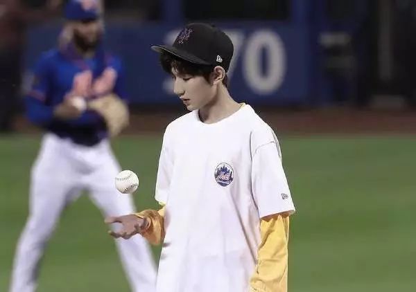 大陆为什么没有壁球馆,为什么大陆很少人打棒球