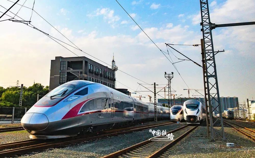 2023春运火车票即将开售吗,2022铁路春运火车票开售