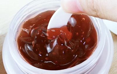 我强烈推荐这款面膜英文,适合黄皮用的美白面膜