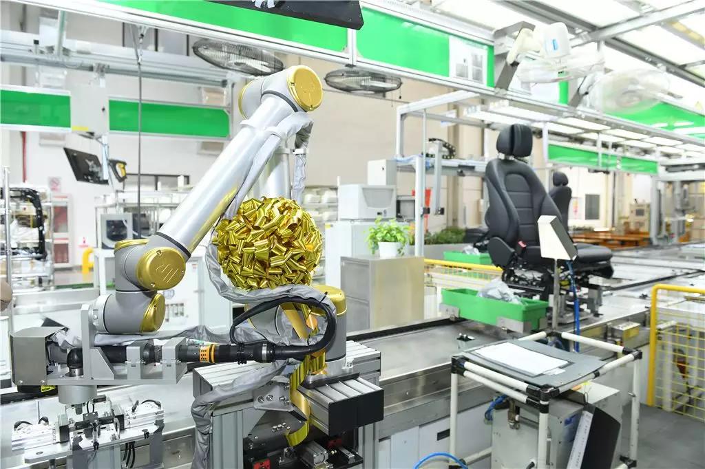 优傲协作式智能机器人,优傲机器人北汽