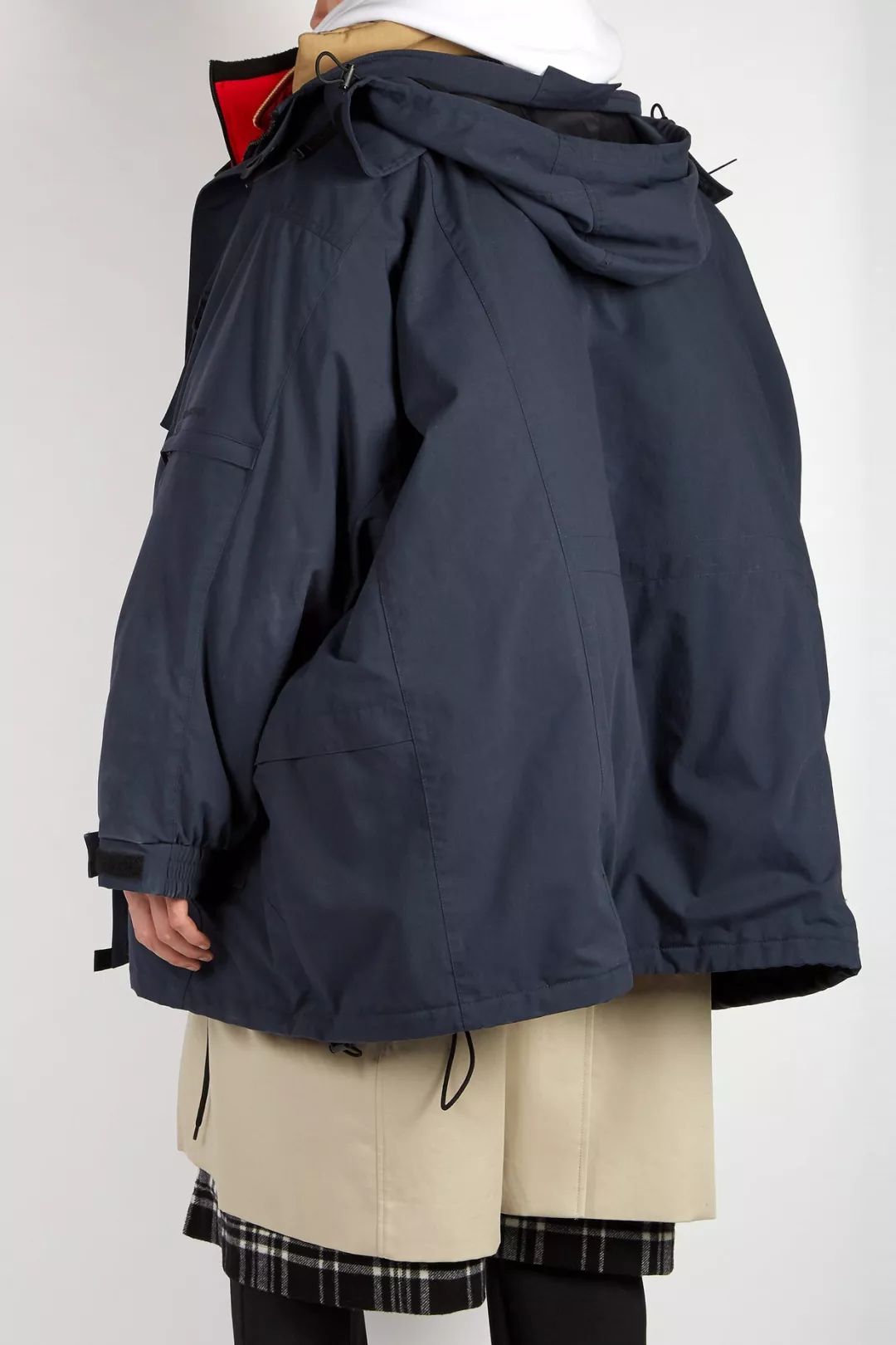 巴黎世家买什么外套最好,巴黎世家8万外套